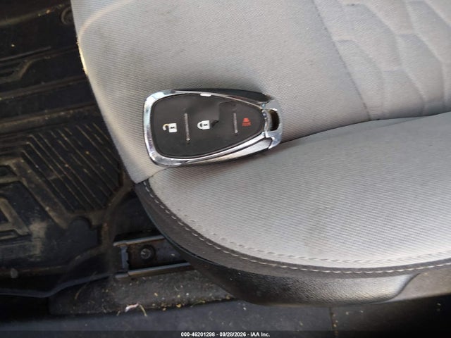 2019 CHEVROLET EQUINOX LS 11