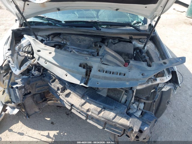 2017 TOYOTA CAMRY XSE 10