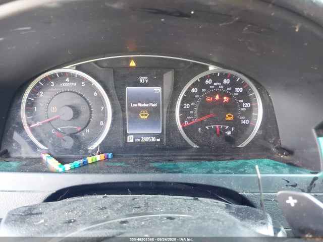 2017 TOYOTA CAMRY XSE 7