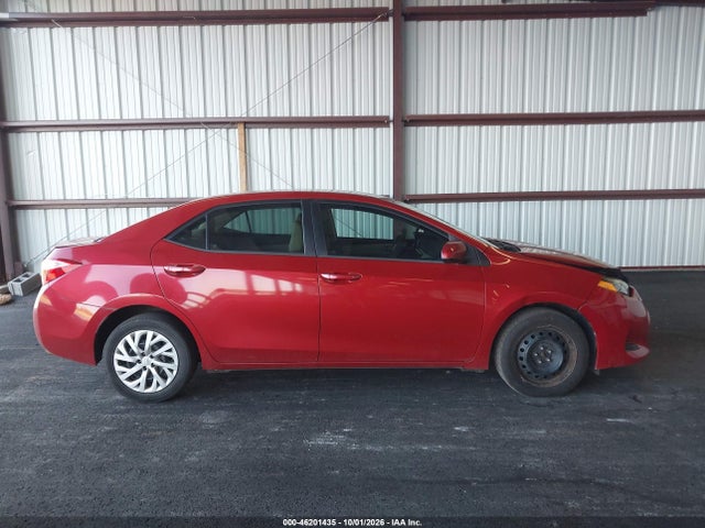 2018 TOYOTA COROLLA LE 13