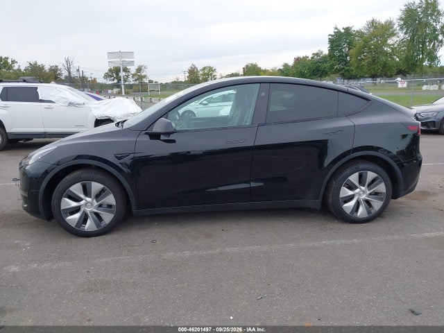 2023 TESLA MODEL Y AWD/LONG RANGE 13