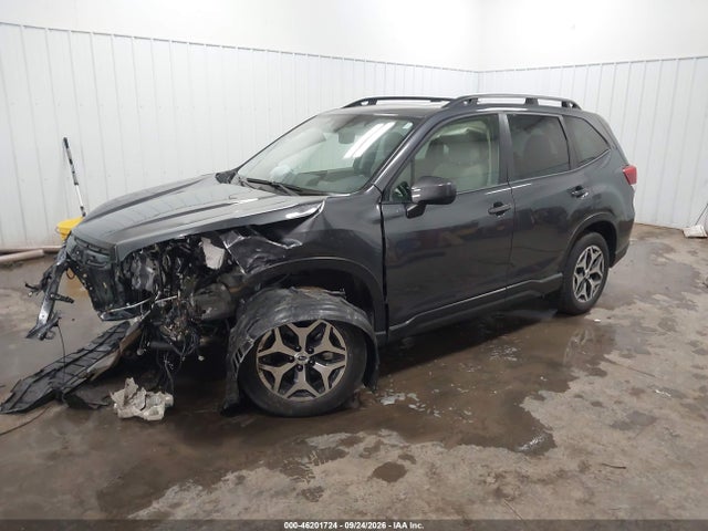 2024 SUBARU FORESTER PREMIUM 2