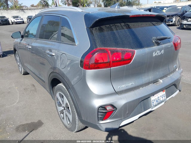 2022 KIA NIRO LX 3