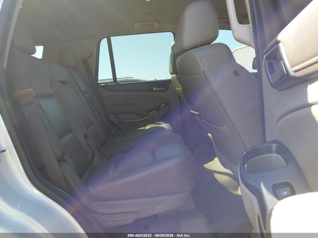 2017 GMC YUKON SLT 8