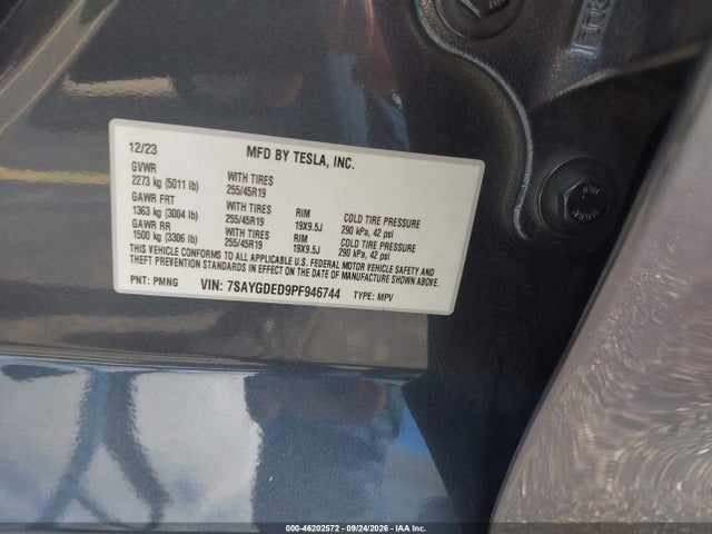 2023 TESLA MODEL Y RWD 9