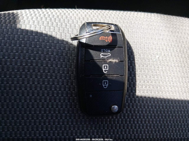 2018 KIA FORTE LX 11