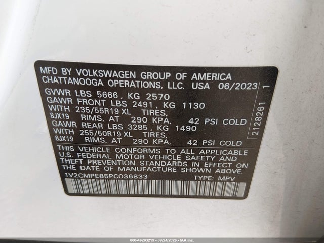 2023 VOLKSWAGEN ID.4 PRO 9