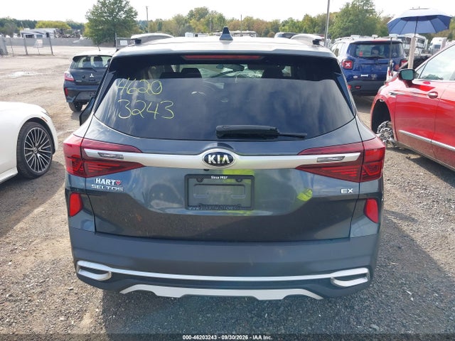 2021 KIA SELTOS EX 16