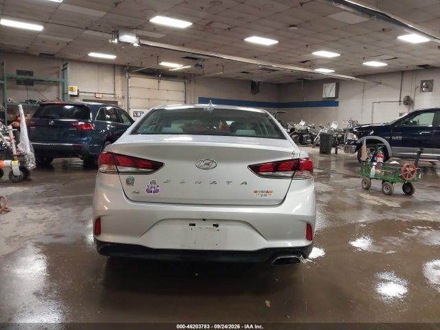 2018 HYUNDAI SONATA SE 16