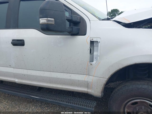 2017 FORD F-250 XL 17