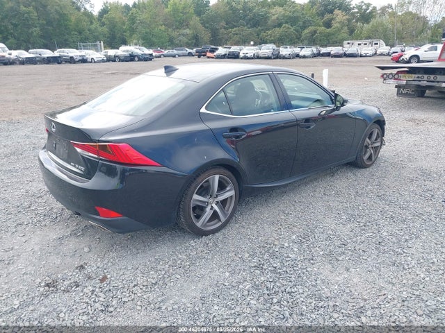 2018 LEXUS IS 300 4