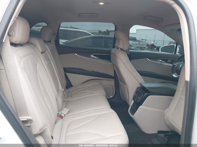 2019 LINCOLN NAUTILUS SELECT 8