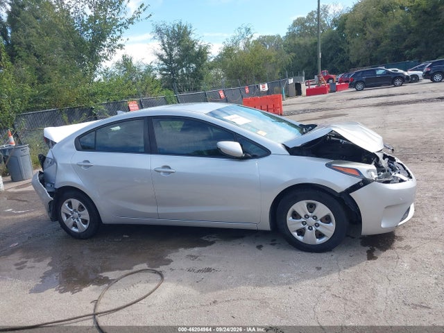 2018 KIA FORTE LX 13