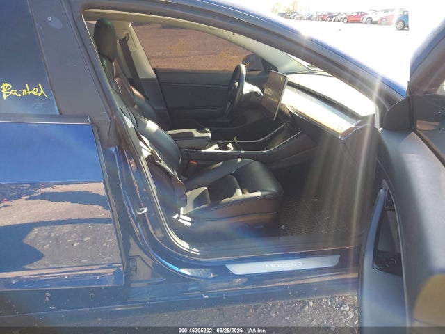 2019 TESLA MODEL 3 LONG RANGE/PERFORMANCE 5