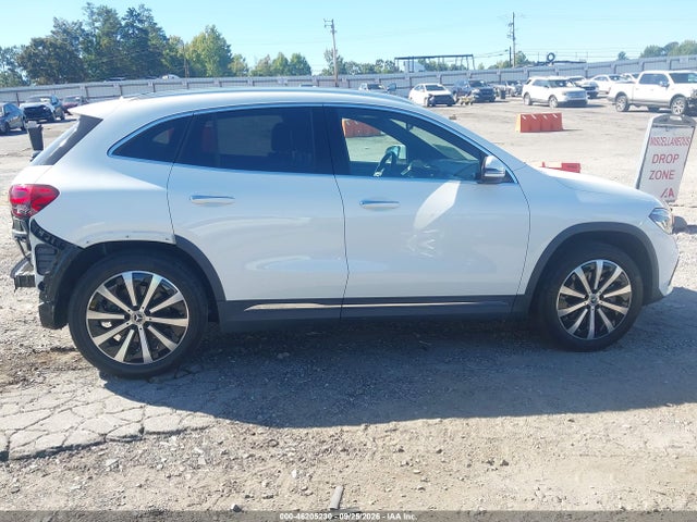 2023 MERCEDES-BENZ GLA 250 13