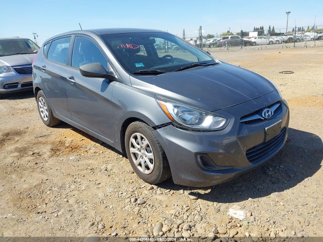 2012 HYUNDAI ACCENT GS