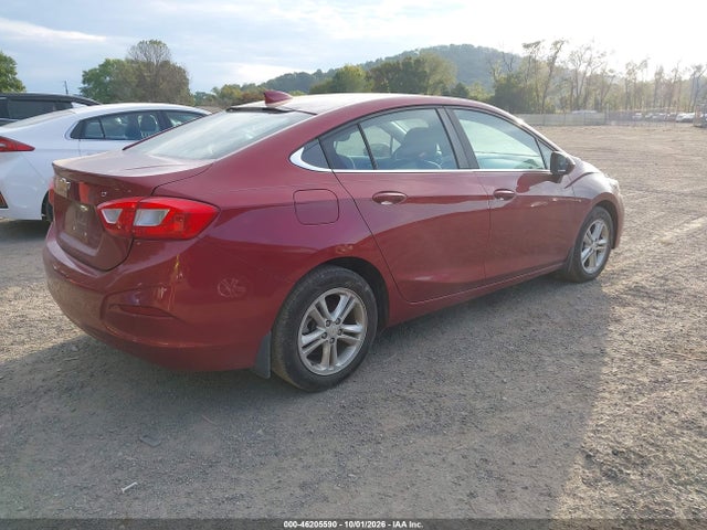 2017 CHEVROLET CRUZE LT AUTO 4