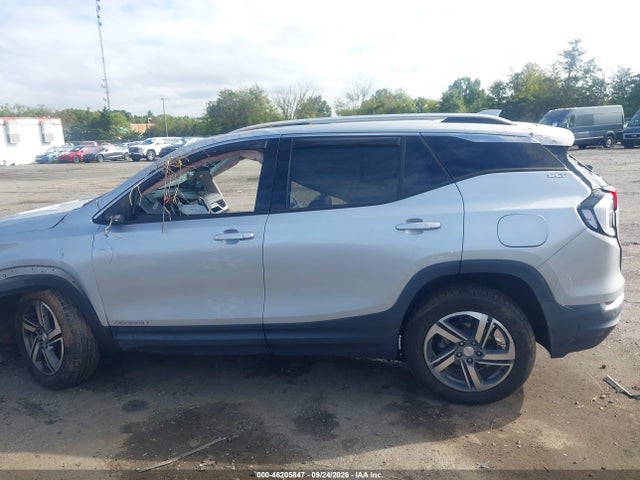 2019 GMC TERRAIN SLT 13