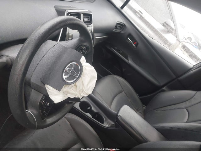 2022 TOYOTA PRIUS LE 20