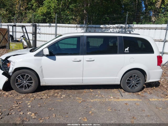 2018 DODGE GRAND CARAVAN GT 14