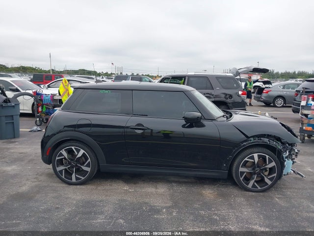 2025 MINI HARDTOP COOPER S 14