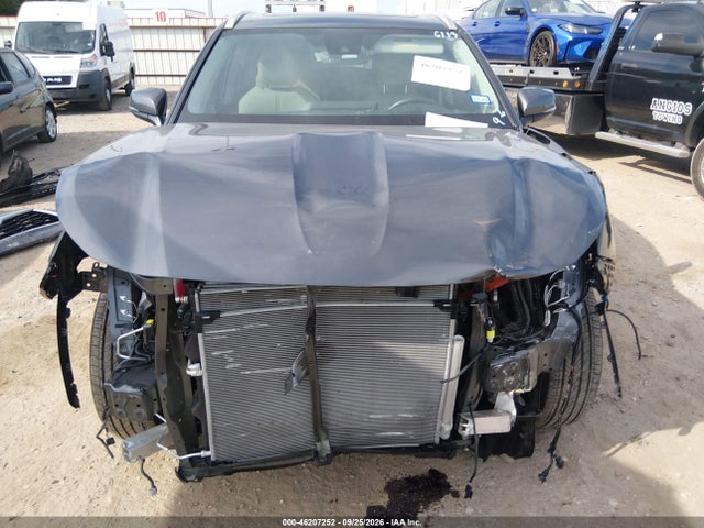 2025 TOYOTA HIGHLANDER XLE 13