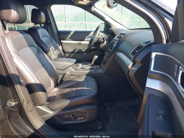 2017 FORD EXPLORER XLT 5