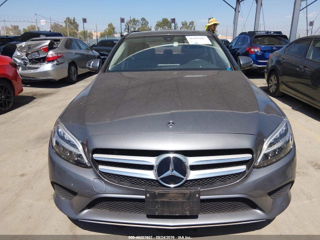 2019 MERCEDES-BENZ C 300 13