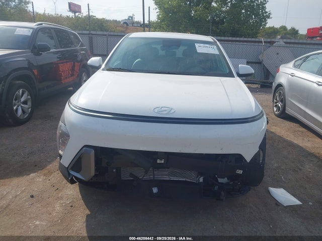 2026 HYUNDAI KONA SE 12