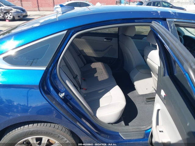 2019 HYUNDAI SONATA SE 8