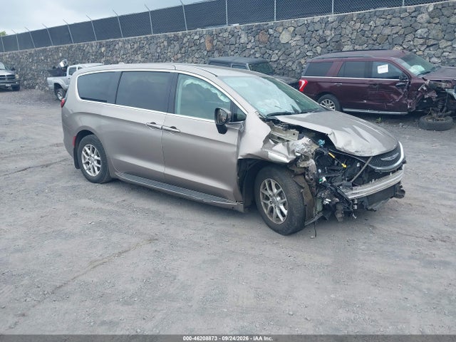 2018 CHRYSLER PACIFICA LX