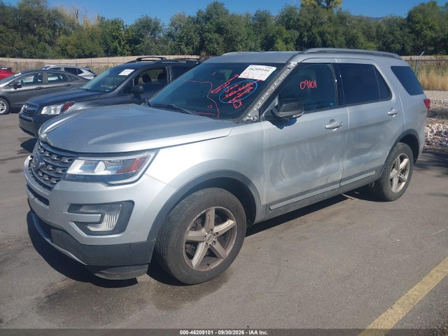 2017 FORD EXPLORER XLT 2