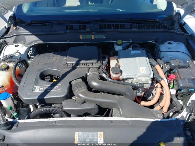 2017 FORD FUSION HYBRID SE 10