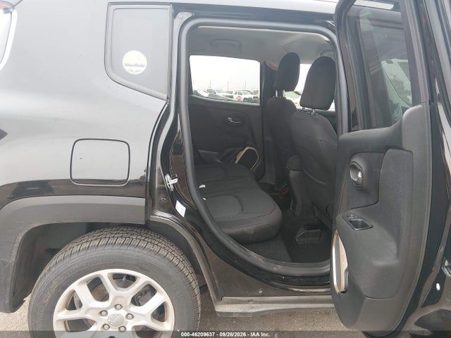 2017 JEEP RENEGADE LATITUDE 4X4 8