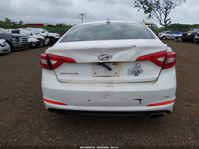 2017 HYUNDAI SONATA SE 16