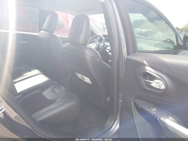 2020 JEEP CHEROKEE ALTITUDE 4X4 8