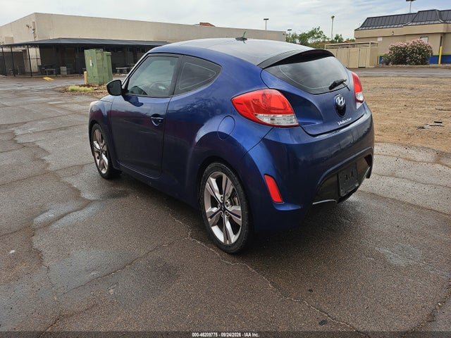 2017 HYUNDAI VELOSTER VALUE EDITION 3