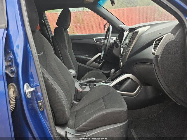 2017 HYUNDAI VELOSTER VALUE EDITION 5