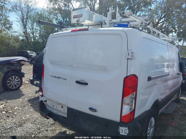 2020 FORD TRANSIT-250 16