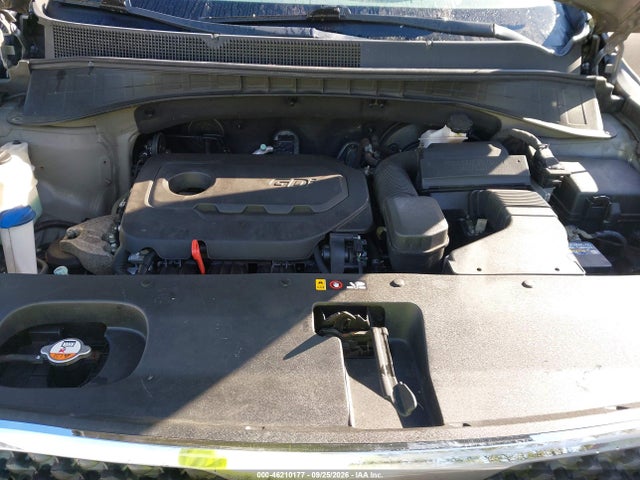 2018 KIA SORENTO 2.4L LX 10