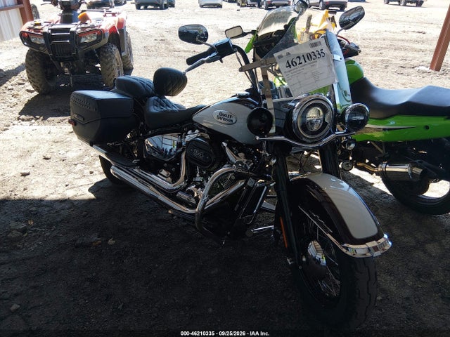 2021 HARLEY-DAVIDSON FLHCS