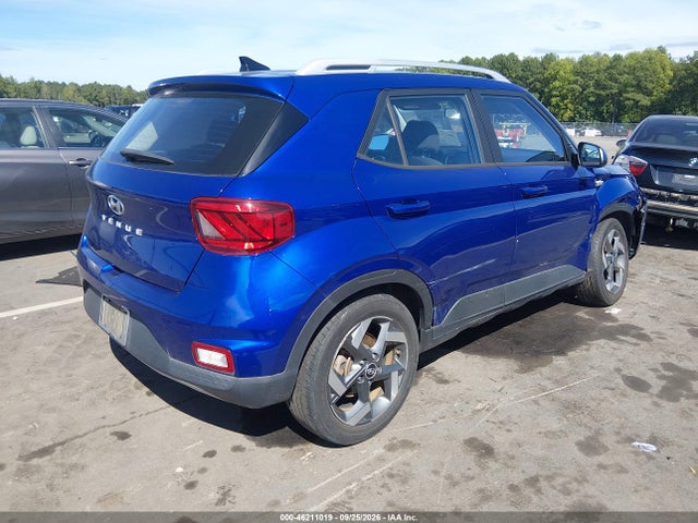 2021 HYUNDAI VENUE SEL 4