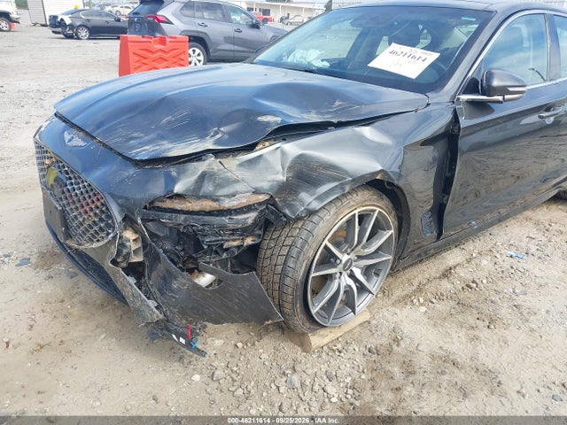 2022 GENESIS G70 2.0T AWD 6