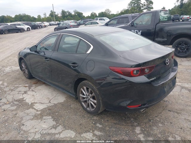 2022 MAZDA MAZDA3 2.0 3