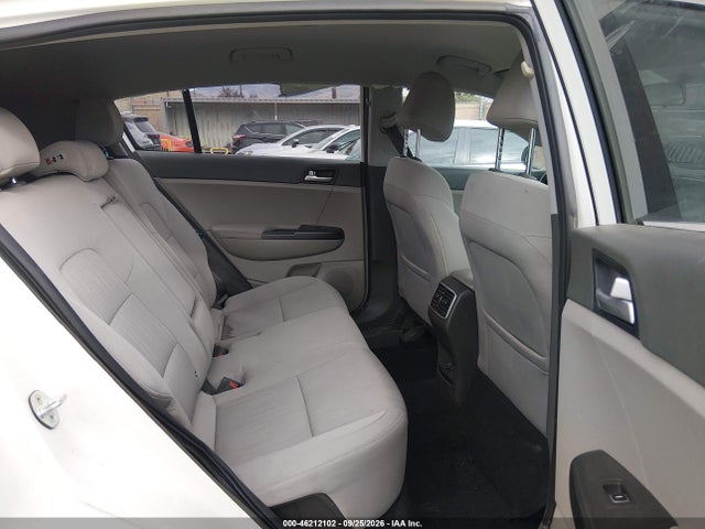 2017 KIA SPORTAGE LX 8