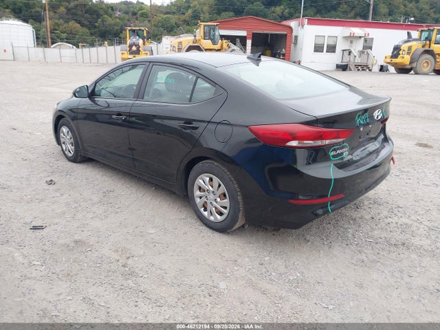 2017 HYUNDAI ELANTRA SE 3