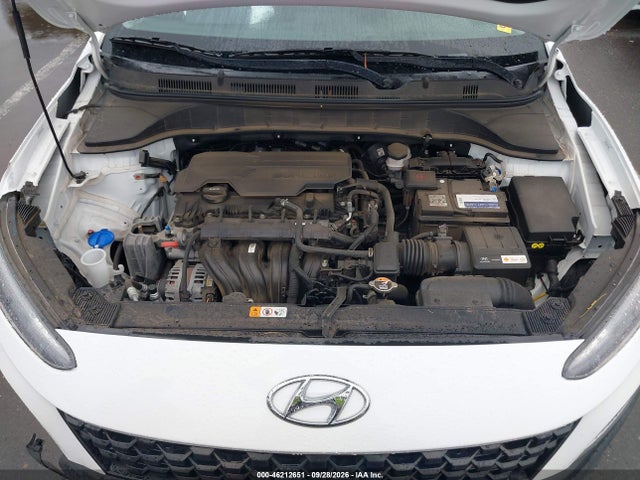 2022 HYUNDAI KONA SE 10