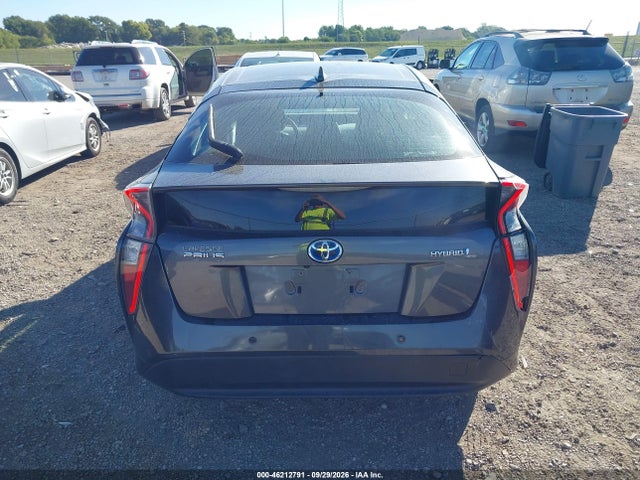 2018 TOYOTA PRIUS TWO 17