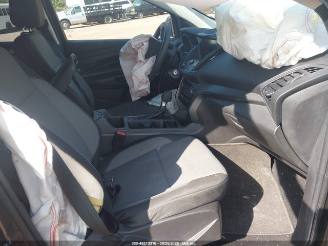 2017 FORD ESCAPE SE 5