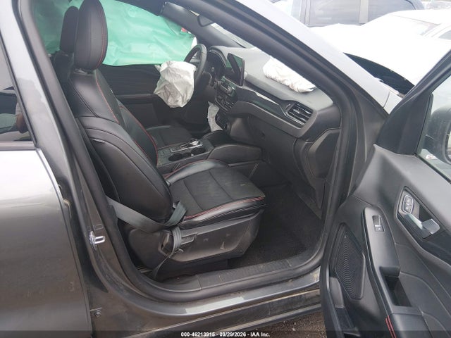 2025 FORD ESCAPE ST-LINE 5